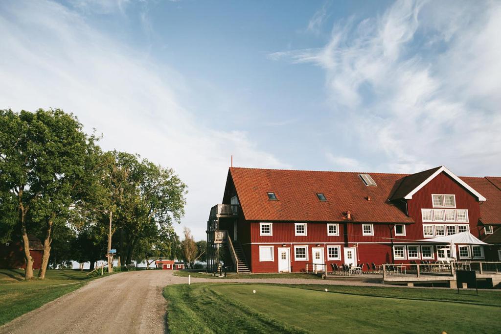 Готель Strand Golf Harad Екстер'єр фото